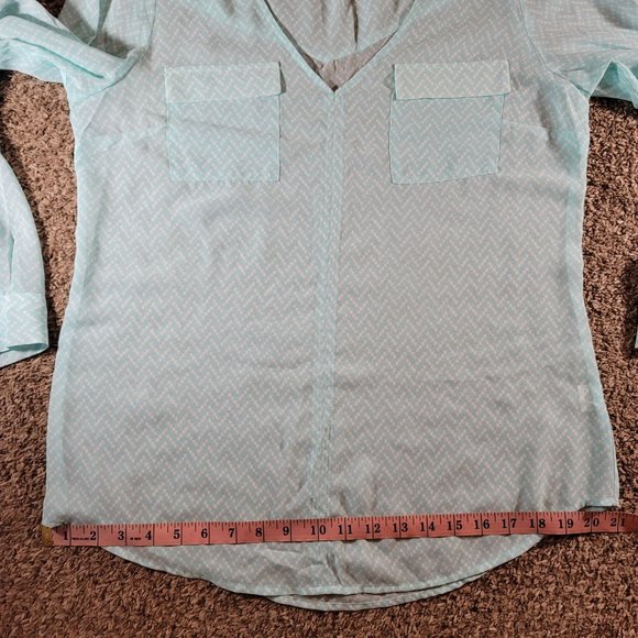 Candie's Sheer Chiffon Long Sleeve Blouse Roll Tab Sleeves Women's Size Large - Picture 8 of 12